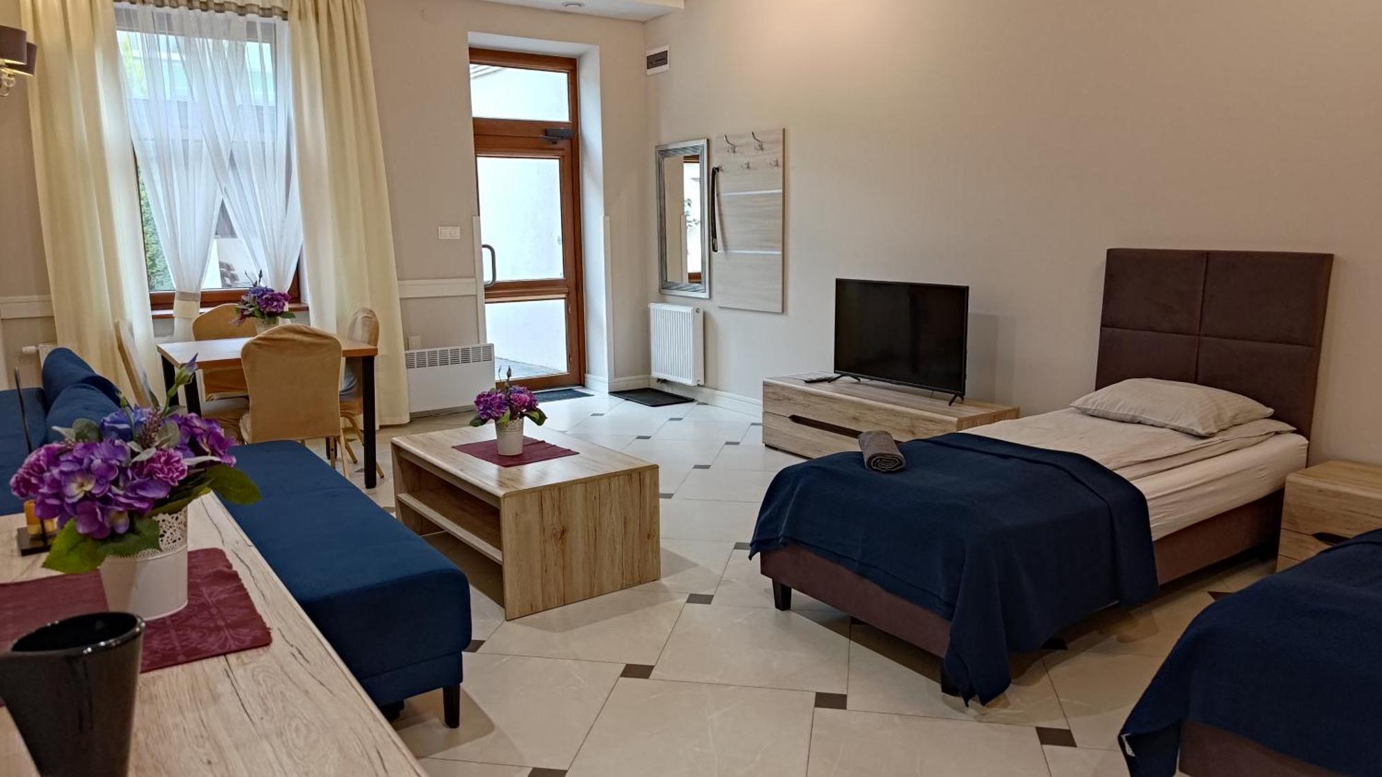 Apartamenty Stara Piekarnia Slawatycze Ngoại thất bức ảnh